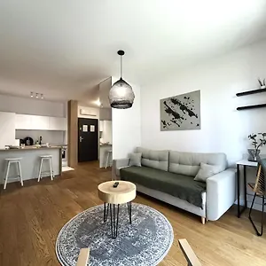 Apartament Mieszczańska ~ Self Check-in 24h ~parking&lift, Wrocław